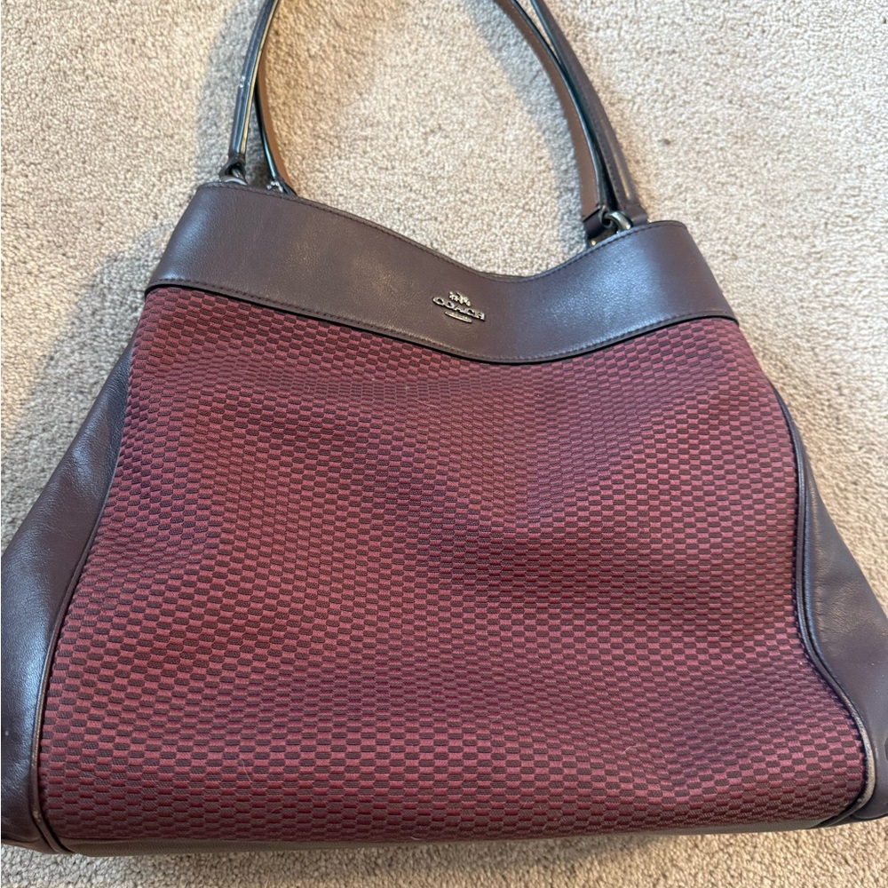 COACH LEXY SHOULDER BAG IN LEGACY JACQUARD Coach Maroon Shoulder Bag